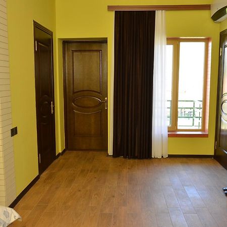 Sheki Panorama Guest House Екстериор снимка